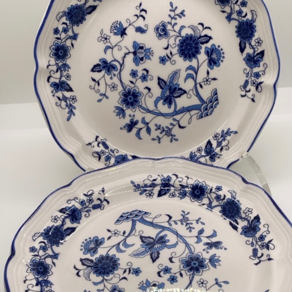 Blue and White 712" Plate Made in Korea - Picture 5 of 5